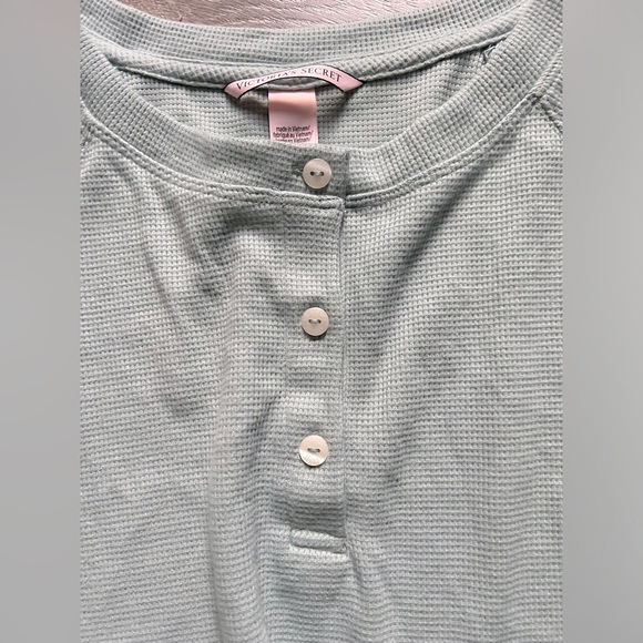 Victoria’s Secret Glow Waffle Henley Jogger Pants and Henley top Mint Green SZ M - Picture 6 of 16